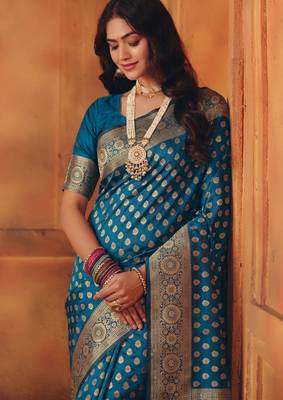 Morpich silk blend banarasi saree with unstitched blouse piece 2