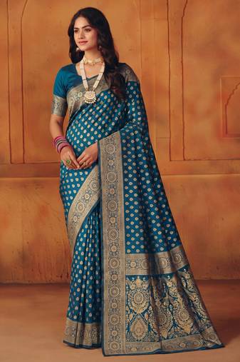 Morpich silk blend banarasi saree with unstitched blouse piece