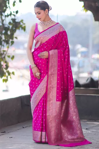 Pink silk blend banarasi saree with unstitched blouse piece