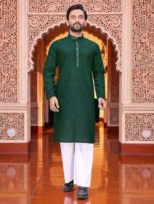 classic ethnic design men   s comfortable cotton kurta 1