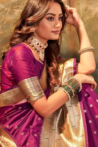 Rani pink silk blend banarasi saree with unstitched blouse piece