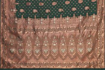 Green silk blend banarasi saree with unstitched blouse piece 3