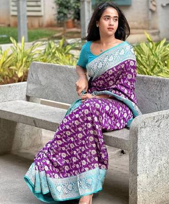 Purple silk blend banarasi saree with unstitched blouse piece 2