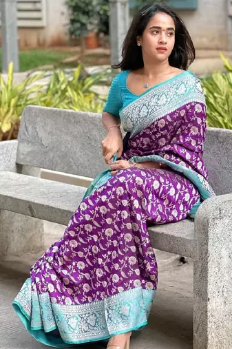 Purple silk blend banarasi saree with unstitched blouse piece