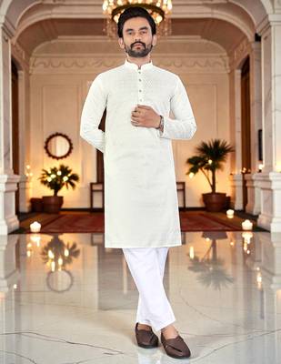 classic ethnic design men   s comfortable cotton kurta 1