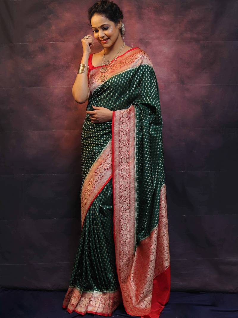 Green soft silk blend banarasi jacuard work designer party wear saree with unstitched blouse piece
