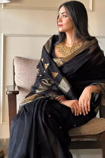 Black silk blend banarasi saree with unstitched blouse piece
