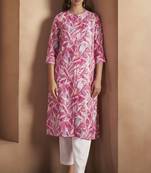 Light pink cotton blend printed kurta for women