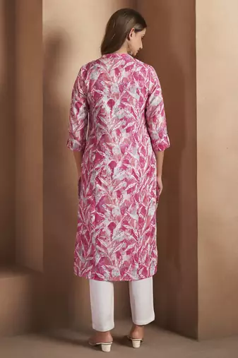 Light pink cotton blend printed kurta for women