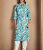 Blue cotton blend floral printed kurta for women