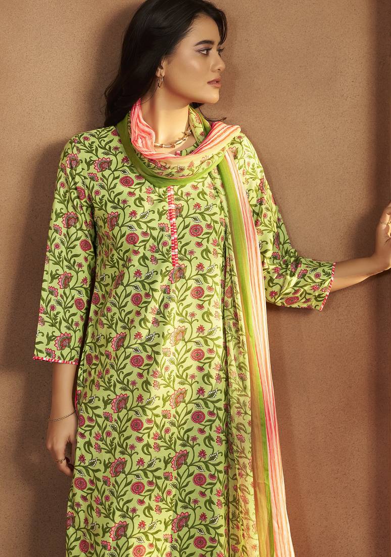 Women’s pista green cotton blend printed straight kurta with printed pant & chanderi printed dupatta
