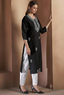 Black cotton blend chikankari embroidered kurta for women 3
