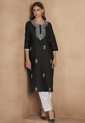 Black cotton blend chikankari embroidered kurta for women 4
