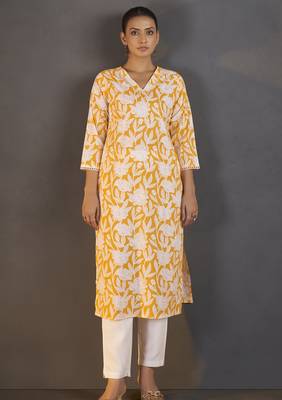 Yellow pure cotton floral printed kurta for women 1