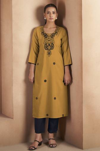Musterd cotton blend chikankari embroidered kurta for women