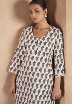 Cream & black pure cotton paisley printed kurta for women 4