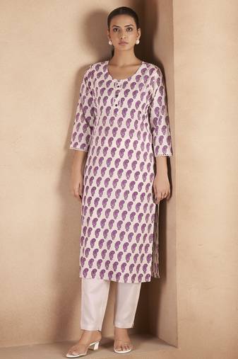 Cream & wine pure cotton paisley printed kurta for women