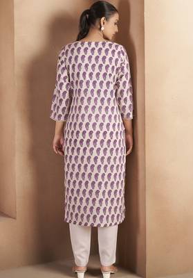 Cream & wine pure cotton paisley printed kurta for women 2
