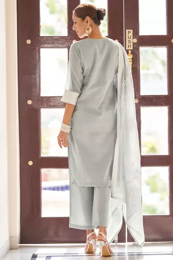 Grey ethnic motifs jacquard straight thread work kurta set