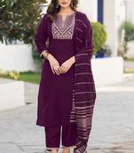 Wine chinon embroidered kurta set with jacquard dupatta