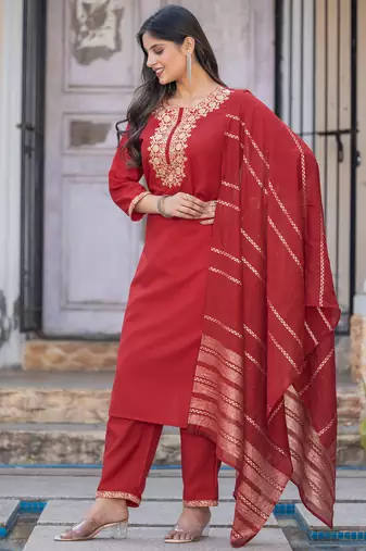 Red cotton blend embroidered kurta set with dupatta for women