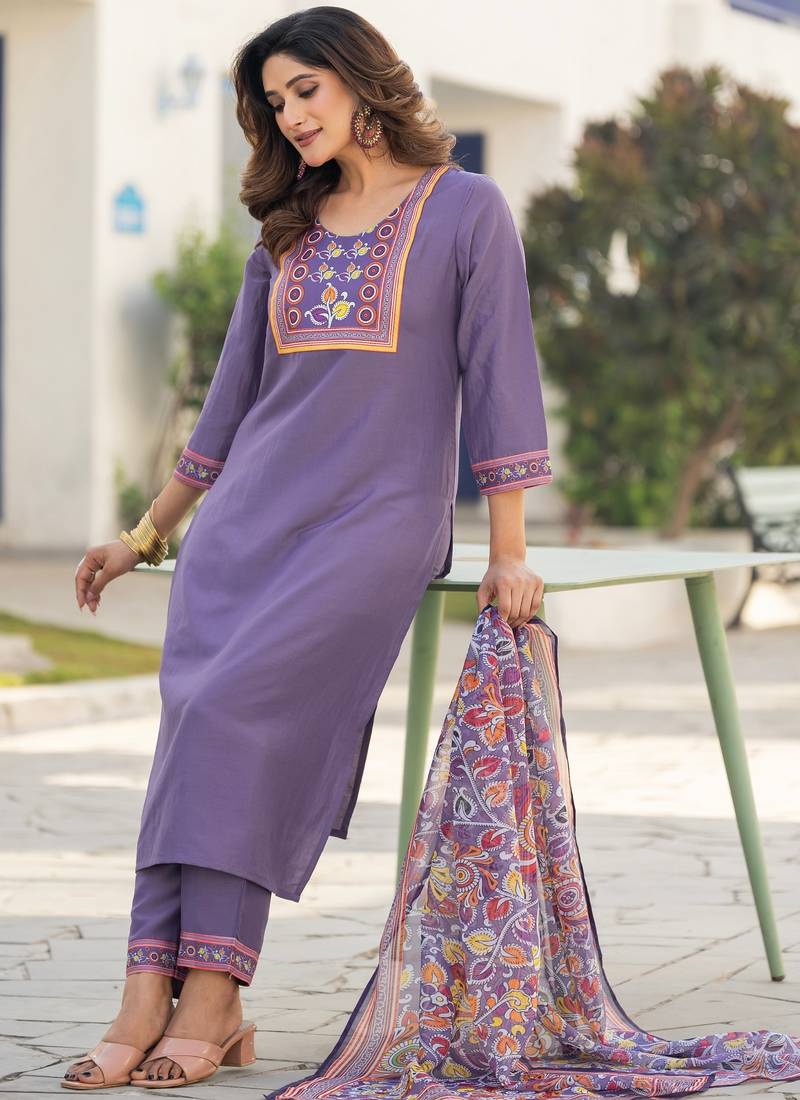 Lavender chinon printed kurta set with dupatta