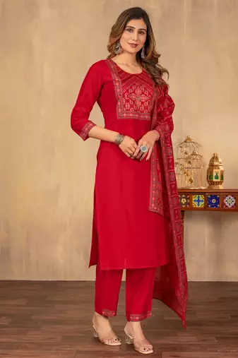 Red cotton printed kurta set with dupatta