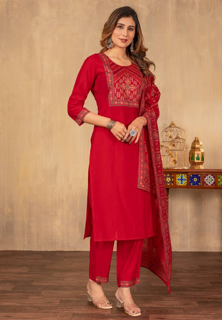 Red cotton printed kurta set with dupatta