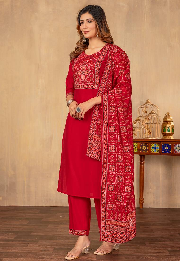 Red cotton printed kurta set with dupatta