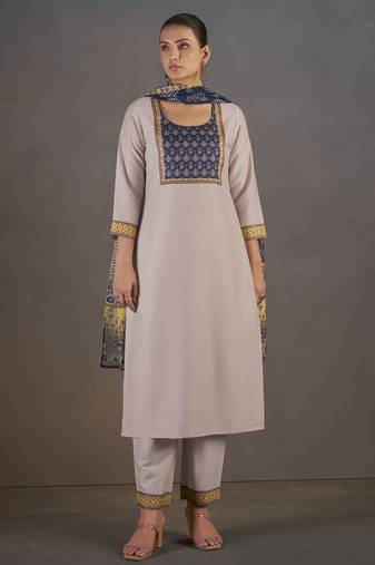 Cream chinnon floral printed kurta set for women