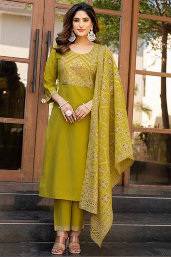 Mustard roman silk printed kurta set with dupatta