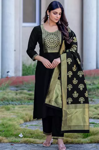 Black cotton blend jacquard kurta set with dupatta for women