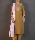 Mustard cotton blend floral embroidered kurta set for women