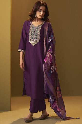 Women's designer wine cotton blend embroidered straight kurta with pant and organza jacquard printed dupatta set