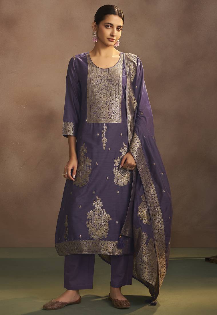 Women's lilac jacquard art silk straight kurta set with cotton bottom & silk blend dupatta