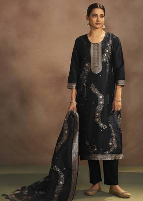Women's black jacquard art silk straight kurta set with cotton bottom & silk blend dupatta 1