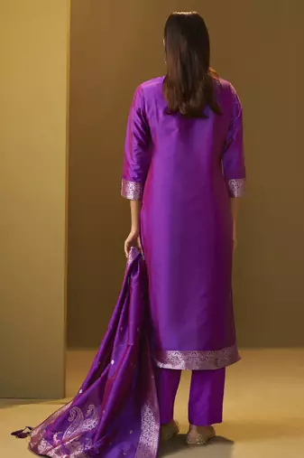 Women's purple jacquard art silk straight kurta set with cotton bottom & silk blend dupatta
