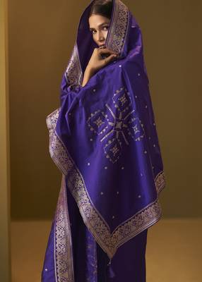 Women's navy blue jacquard art silk straight kurta set with cotton bottom & silk blend dupatta 4