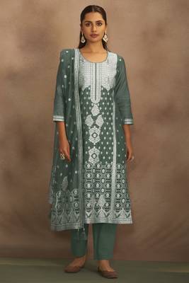 Women's dusty green jacquard art silk straight kurta set with cotton bottom & silk blend dupatta 2