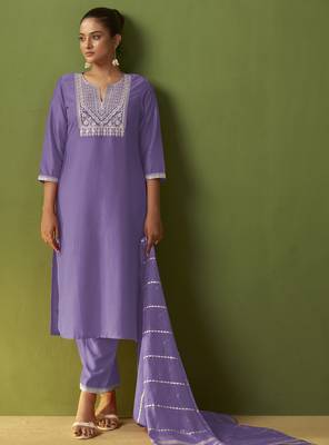 Purple chinon embroidered kurta set with jacquard dupatta 3