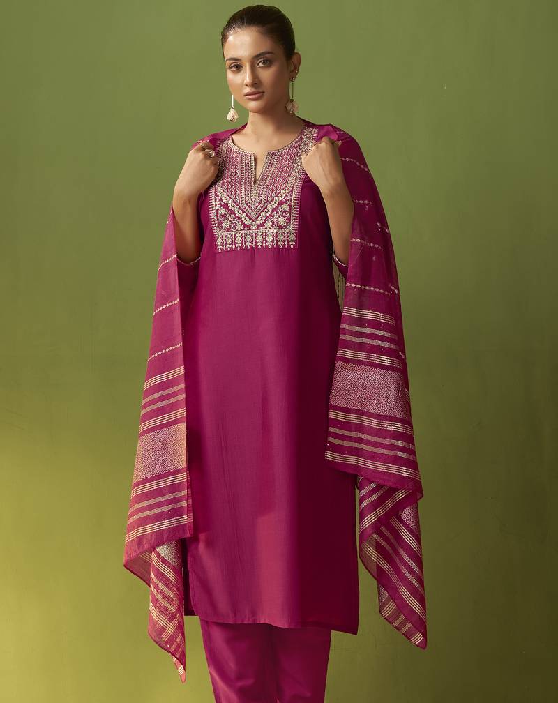Pink chinon embroidered kurta set with jacquard dupatta