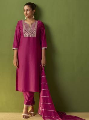 Pink chinon embroidered kurta set with jacquard dupatta 2