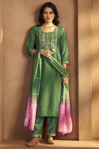 Green cotton blend embroidered kurta pant with chanderi jacquard dupatta