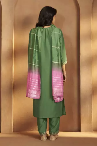 Green cotton blend embroidered kurta pant with chanderi jacquard dupatta