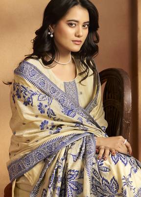 Cream jacquard art silk kurta set with cotton bottom & silk jacquard dupatta 4