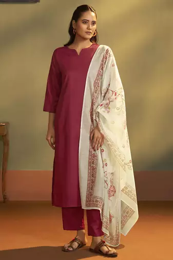 Women rust cotton calf-length kurta with pant & cream chanderi printed dupatta
