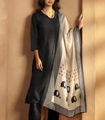 Women black cotton calf-length kurta with pant & cream chanderi printed dupatta
