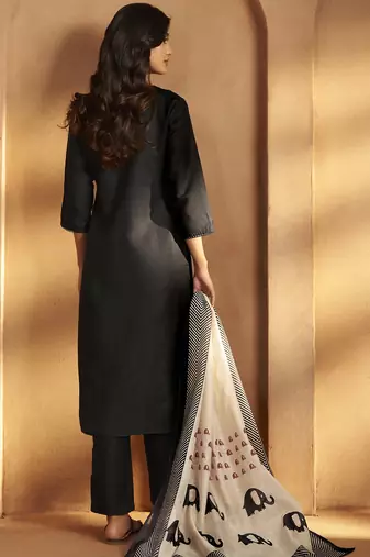 Women black cotton calf-length kurta with pant & cream chanderi printed dupatta