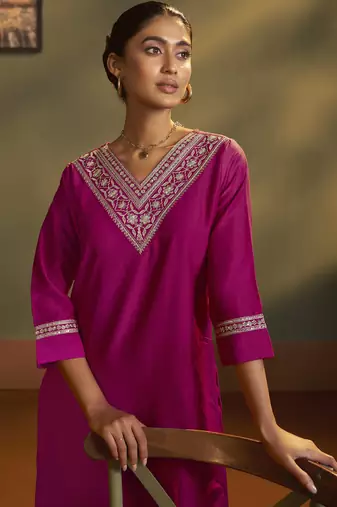 Women pink cotton blend embroidered straight kurta with pant & organza jacquard printed dupatta