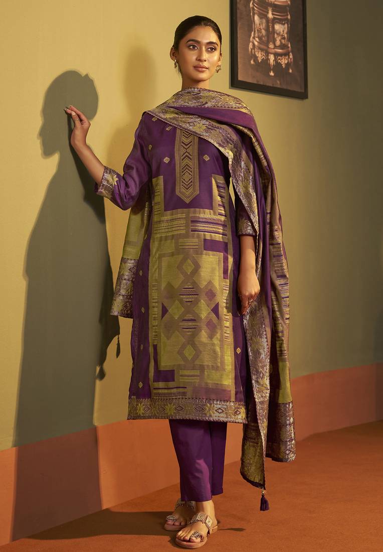 Wine jacquard art silk fla wine kurta set with cotton bottom & silk blend dupatta